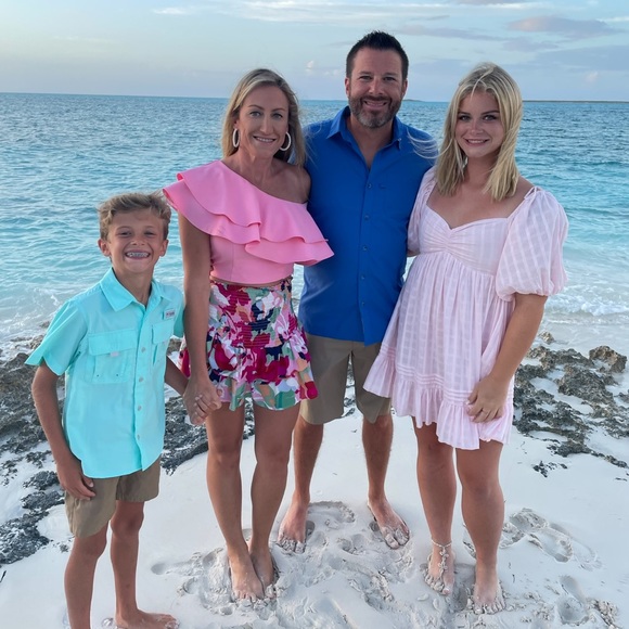 Meet your Posher, Stevie - Picture 2 of 3